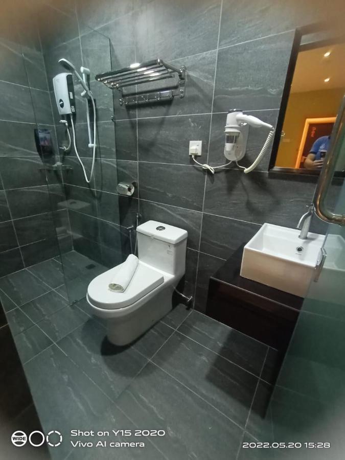 Yee Hotel Permas Jaya ジョホールバル エクステリア 写真