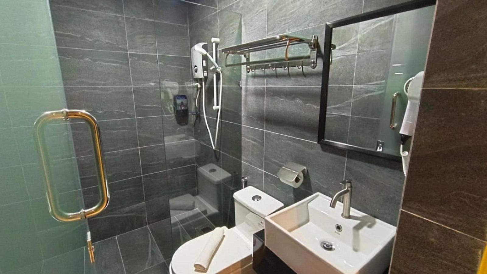 Yee Hotel Permas Jaya ジョホールバル エクステリア 写真
